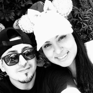 Meet your Posher, Carlos